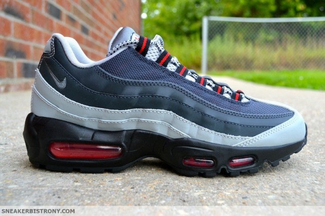 Air Max 95,Nike  Nike Air Max 95 Essential ＂Silver/Anthracite” 即将发售