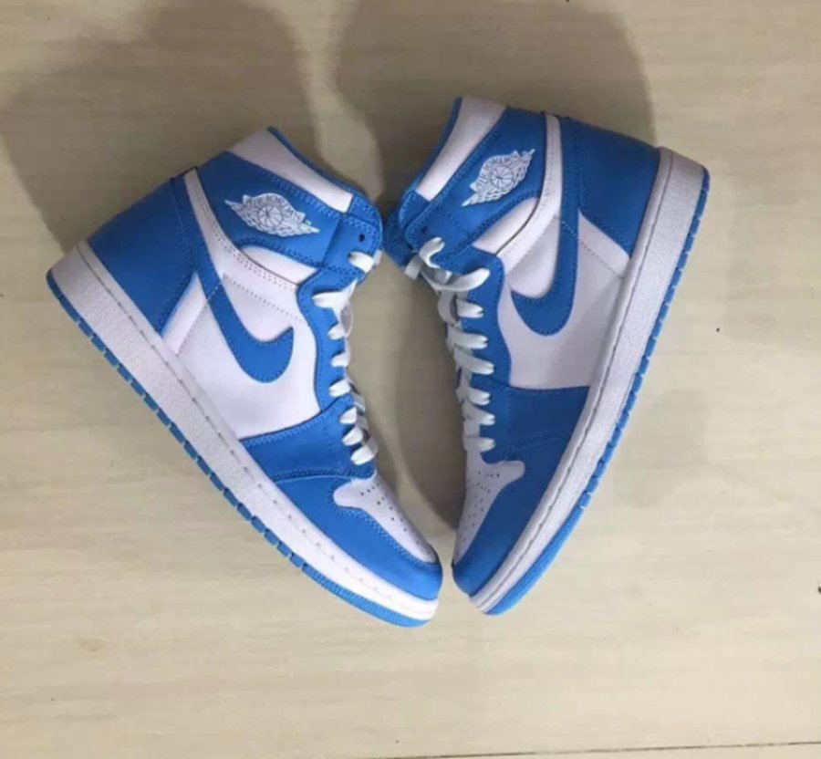 AJ1,Air Jordan 1 AJ1 北卡蓝 Air Jordan 1 Retro High OG “UNC” 全新实物图赏