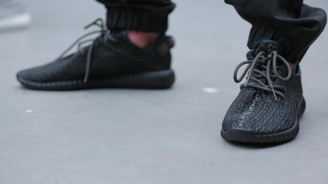 adidas Yeezy 350 Boost,Yeezy 3  adidas Yeezy 350 Boost “Black” 中国区发售信息