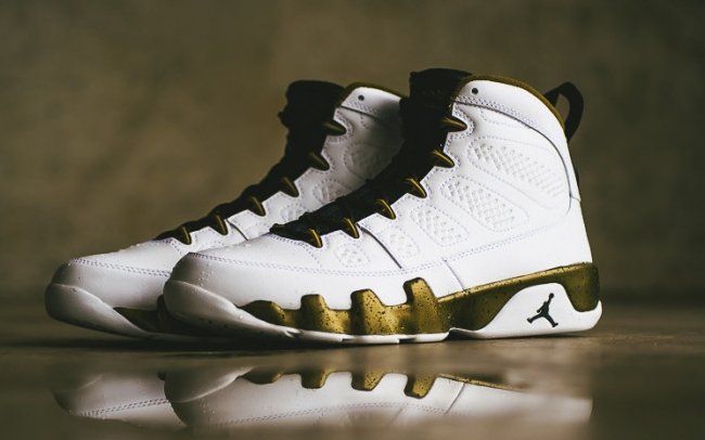 302370-109,AJ9,Air Jordan 9 302370-109AJ9 Statue Air Jordan 9 “The Spirit” 实物近赏 & 上脚实拍