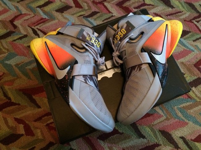 士兵9,Nike Zoom Soldier 9 士兵9 Nike LeBron Soldier 9 PE “Academy” 亮相 eBay