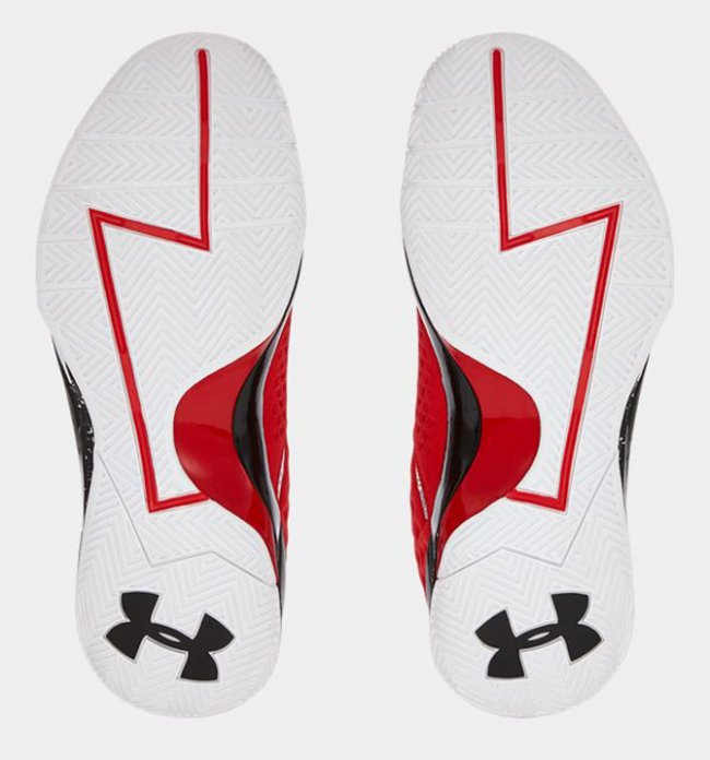 Under Armour Curry 1 Low,Under  Under Armour Curry 1 Low 黑红/黑蓝双色发售