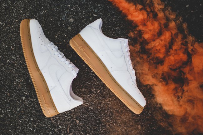 AF1,Air Force 1 488298-159AF1低帮 Nike Air Force 1 Low “White Gum” 白生胶配色发售