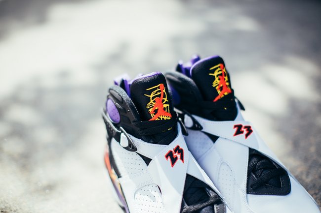 305381-142,AJ8,Air Jordan 8 305381-142AJ8 Air Jordan 8 “Three Peat” 三连冠配色即将发售