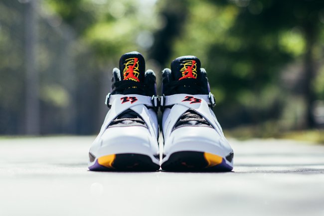 305381-142,AJ8,Air Jordan 8 305381-142AJ8 Air Jordan 8 “Three Peat” 三连冠配色即将发售