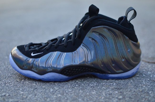 314996-900,Foamposite One,Foam 314996-900 全息喷 Nike Air Foamposite One “Hologram”黑五发售