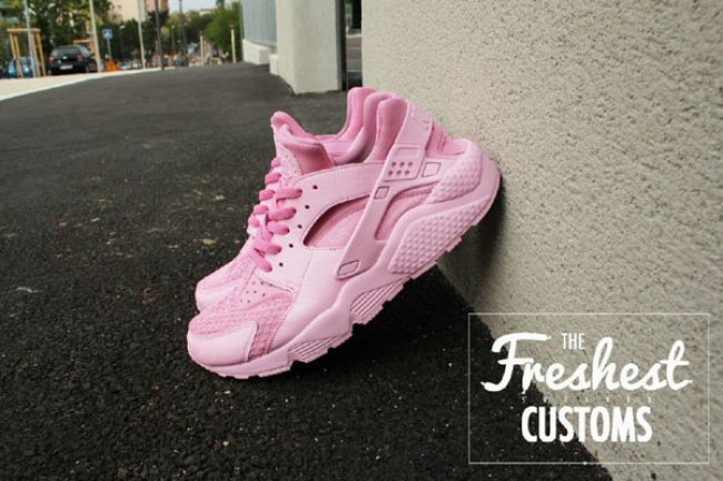 Air Huarache,Nike  全粉 Nike Air Huarache “Pink” 定制鞋款亮相