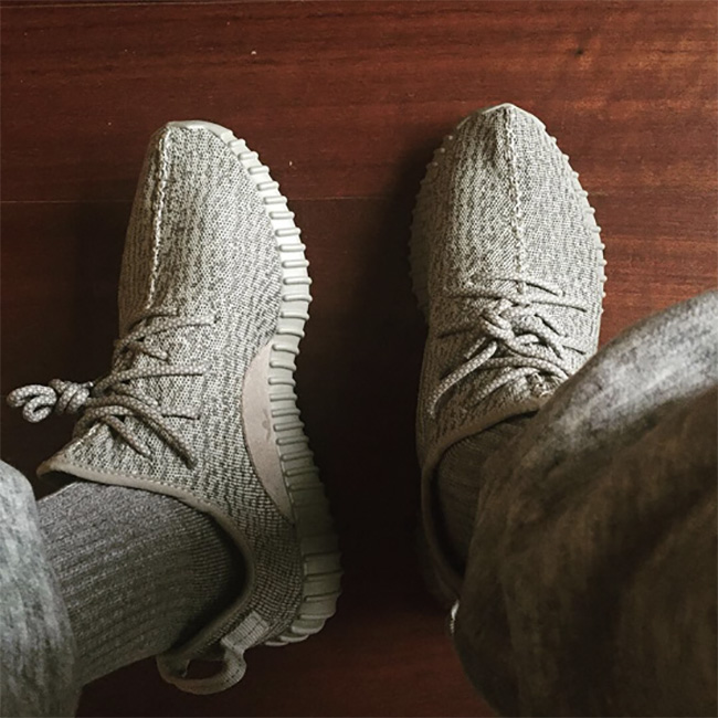 Yeezy 350 Boost,adidas  余文乐网晒 adidas Yeezy 350 Boost “Moonrock”