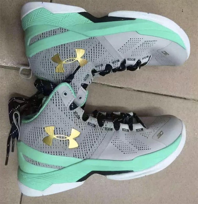 Curry 2,Under Armour,UA  疑似圣诞配色 Under Armour Curry 2 曝光