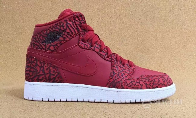 AJ1,Air Jordan 1,Unsupreme AJ1 红色爆裂纹 Air Jordan 1 “Red Elephant Print” 亮相