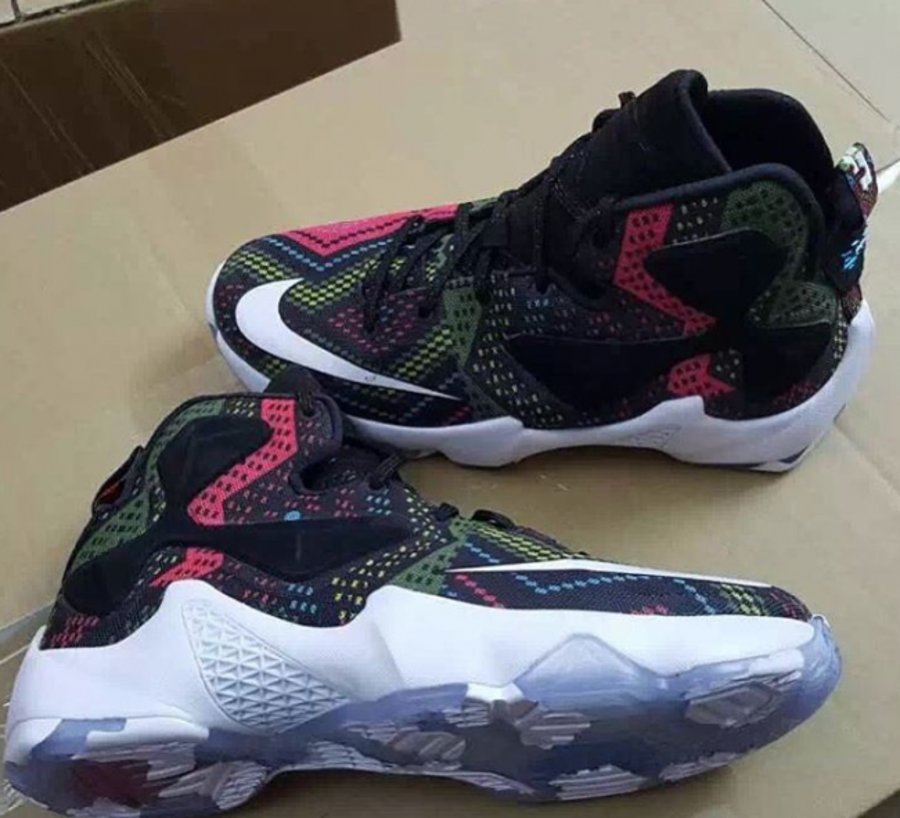 LBJ13,LeBron 13 LBJ13 LeBron 13 “BHM” 黑人月配色首次曝光