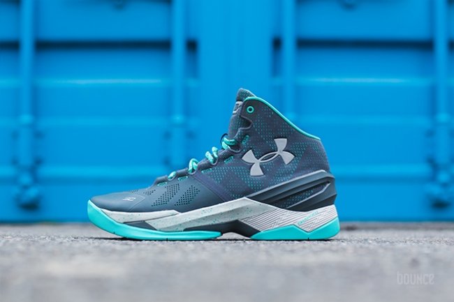 Curry 1,Under Armour 1259007-008 Under Armour Curry 2 “Rainmaker” 实物图赏