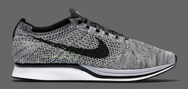 526628-101,Flyknit Racer,Nike 526628-101 Nike Flyknit Racer “Oreo” 奥利奥雪花即将再度发售