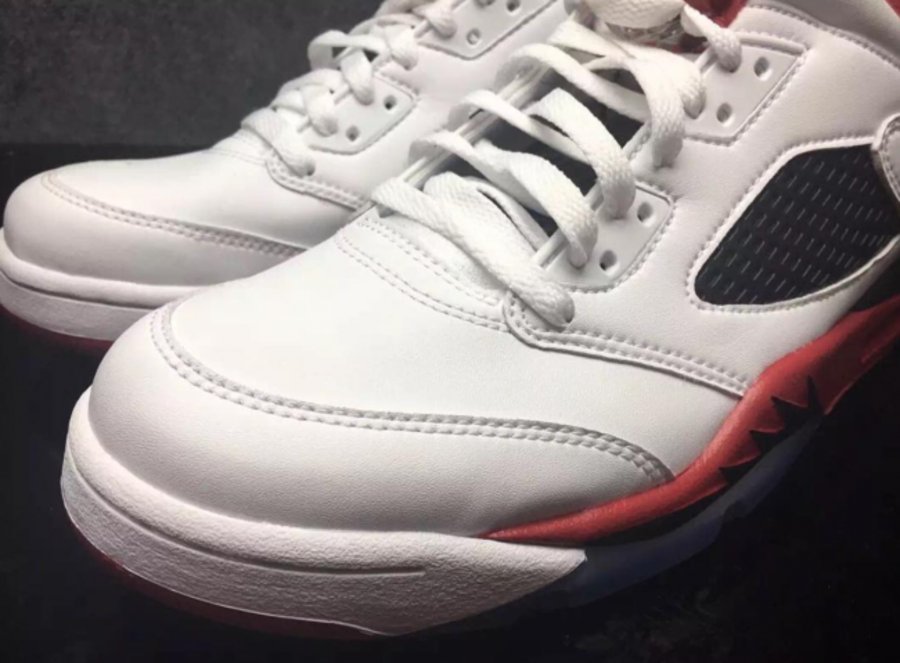 819171-101,AJ5,Air Jordan 5 819171-101AJ5白红 Air Jordan 5 Low “Fire Red” 将于 3 月份发售