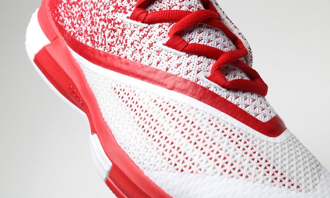 Crazylight Boost 2.5,Crazyligh  哈登个人 Logo 随 adidas Crazylight Boost 2.5 PE 亮相