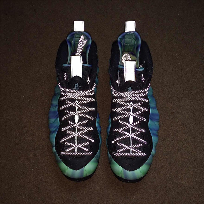 840559-001,Foamposite One,Foam 840559-001 极光喷 Nike Air Foamposite One 完整亮相