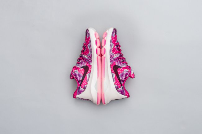 819149-603,KD8,Nike,Aunt Pearl 819149-603乳腺癌 明日发售提醒：KD 8 “Aunt Pearl”