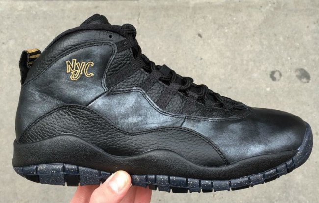 310805-012,AJ10,Air Jordan 10 310805-012AJ10 纽约城市配色 Air Jordan 10 “NYC” 实物新图