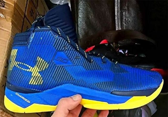 Curry 2.5,Under Armour  季后赛战靴 Under Armour Curry 2.5 更多配色曝光