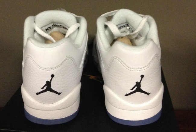 819172-122,AJ5,Air Jordan 5 819172-122AJ5低帮 女生专属 Air Jordan 5 Low GS 白银配色实物图赏