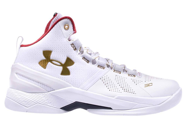 Curry 2,Under Armour  库里女球迷福利，Under Armour Curry 2 GS 双色发售