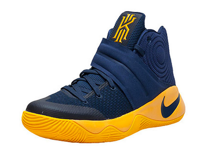 819583-447,Kyrie 2,Nike 819583-447 Kyrie 2 “Cavs” 骑士配色即将发售