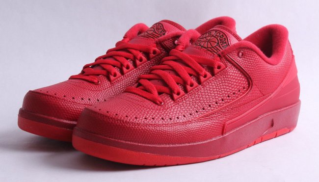 832819-606,AJ2,Air Jordan 2 832819-606AJ2 Air Jordan 2 Low “Gym Red” 实物图赏