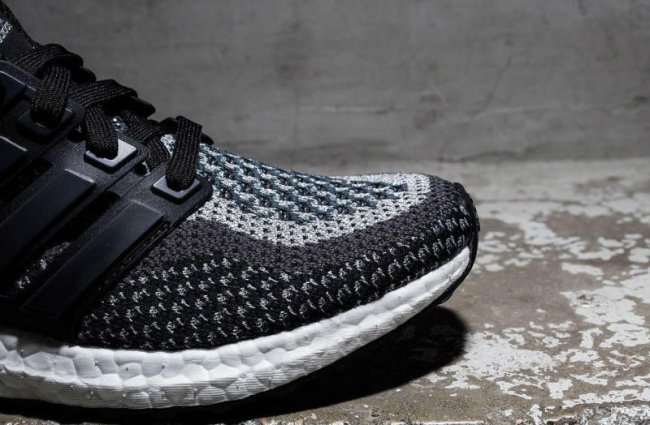 Ultra Boost,adidas,adidas Ultr  金角大王和银角大王，adidas Ultra Boost 新款双色