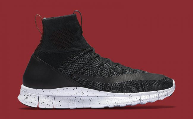 805554-008,Flyknit Mercurial S 805554-008 近似 HTM，Nike Flyknit Mercurial Superfly 全新黑色款