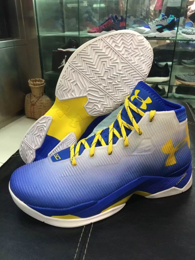 Curry 2.5,Under Armour  Under Armour Curry 2.5 “73-9” 实物近赏