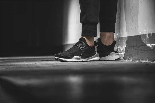 833124-001,833124-302,Sock Dar 833124-001/833124-302 Nike Sock Dart SE 全新双色上脚实拍