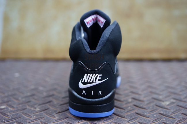 845035-003,AJ5,Air Jordan 5 845035-003AJ5 7 月的最佳复刻！Air Jordan 5 OG “Metallic Black” 实物新图