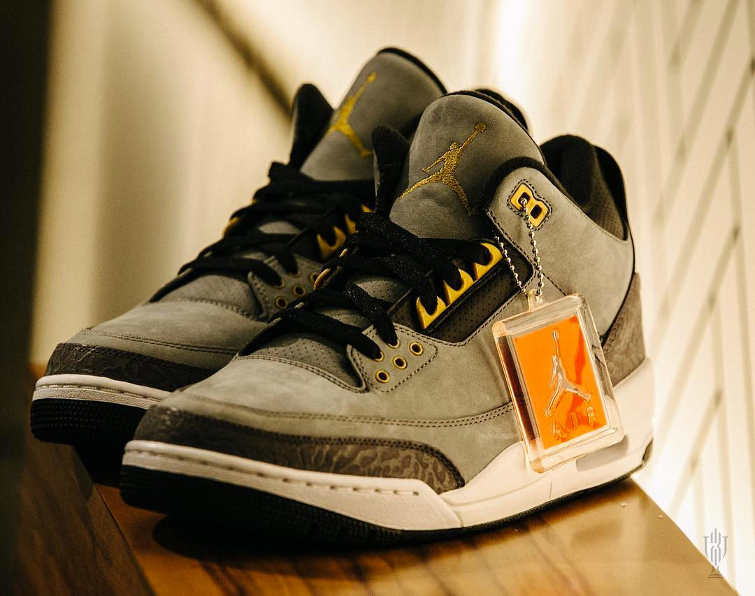 AJ3,Air Jordan 3 AJ3 继续！Air Jordan 3 “Trophy Room” 实物亮相