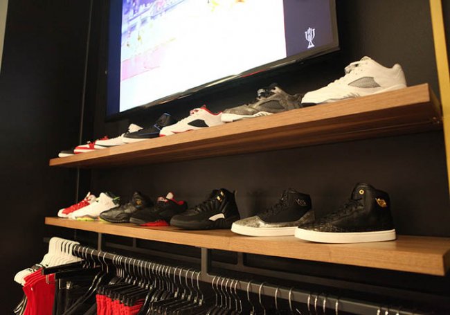 全新朝圣之地近距离感受trophyroom的球鞋文化魅力