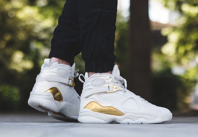 832821-004,832821-030,AJ8,Air 832821-004/832821-030AJ8 纷飞的荣耀！Air Jordan 8 C&C 冠军套装上脚实拍
