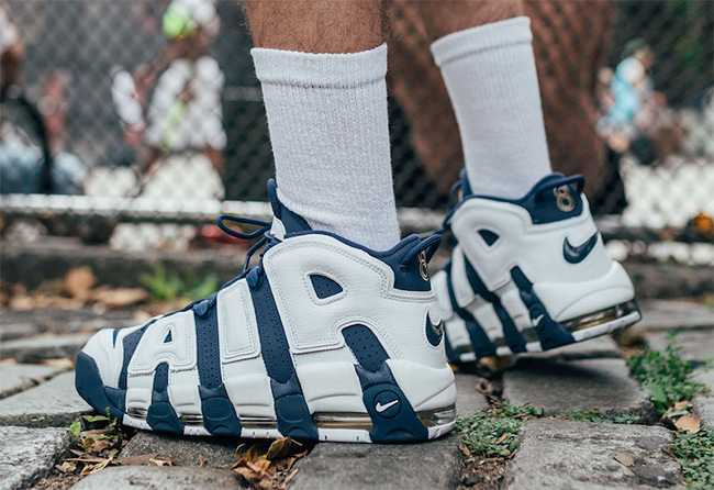 414962-104,Uptempo,大AIR 414962-104大AIR 难忘的经典！Nike Air More Uptempo “Olympic” 上脚实拍