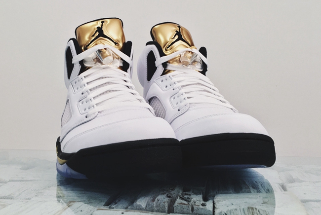 AJ5,Air Jordan 5,136027-133  金牌之名，Air Jordan 5 “Gold Tongue” 即将发布