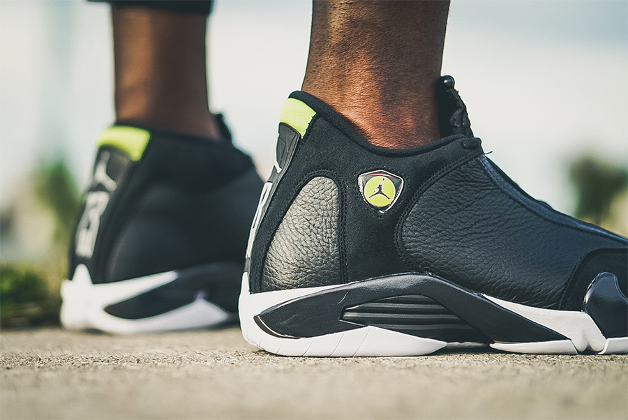 487471-005,AJ14,Air Jordan 14 487471-005AJ14  本周发售！Air Jordan 14 “Black/Vivid Green” 上脚实拍