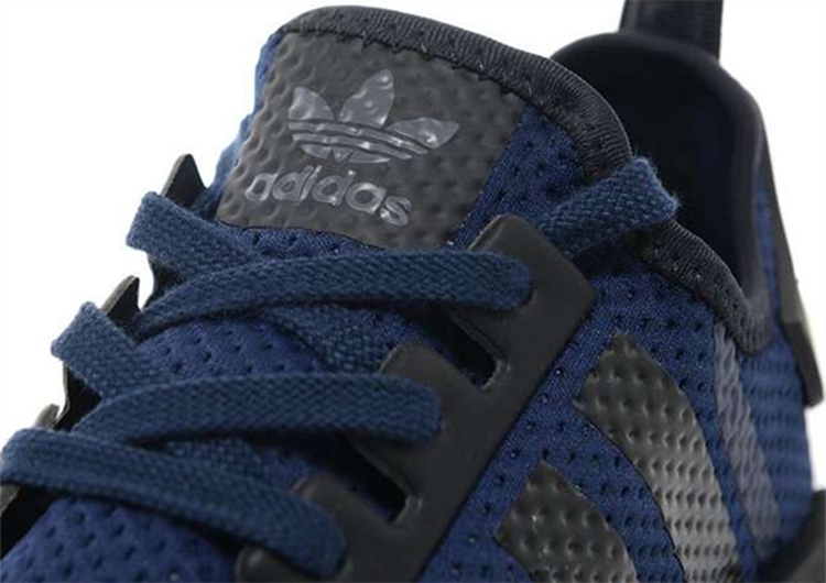 adidas,NMD  鞋面大不同！adidas Originals NMD R1 “Perforated Mesh” 清爽发布