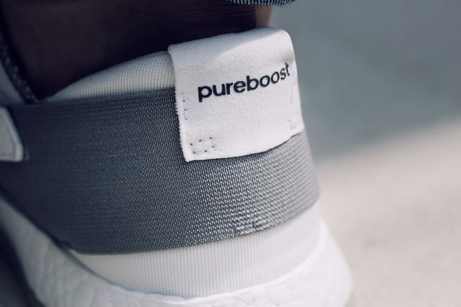 adidas,Pure Boost Raw,Boost  彰显英伦风格！adidas Pure Boost Raw  “White and Grey”