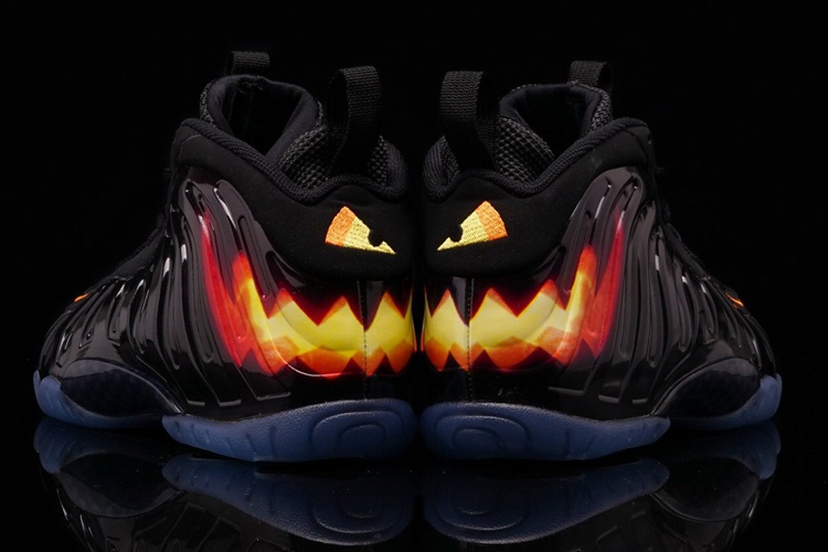 Nike,Little Posite One,846077-  最大 40 码！Little Posite One “Halloween” 实物近览