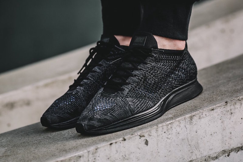 Nike,Flyknit Racer,526628-009  精致小黑鞋！Nike Flyknit Racer “Triple Black” 明日发售