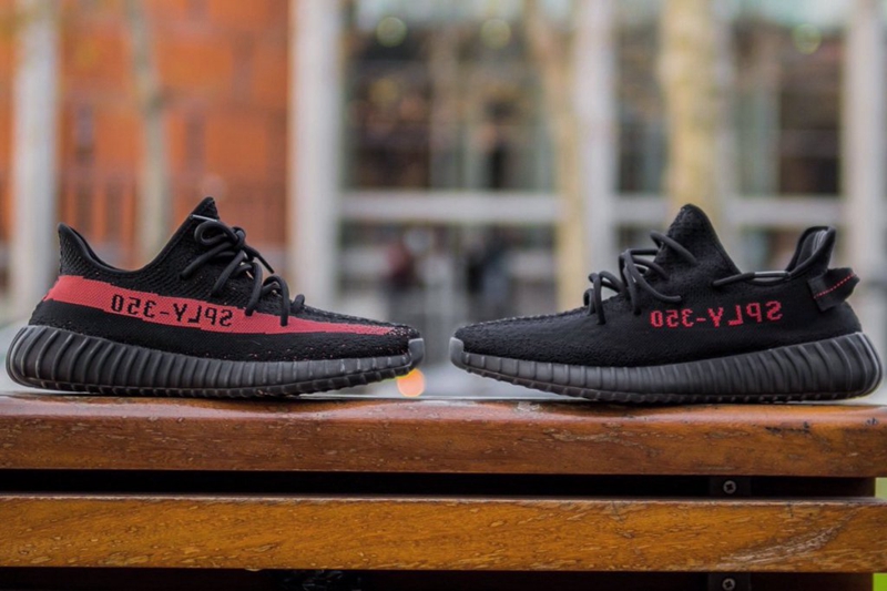 adidas,Yeezy 350 Boost,CP9652  黑红抢先看！Yeezy 350 Boost V2 “Black/Red” 美图近赏