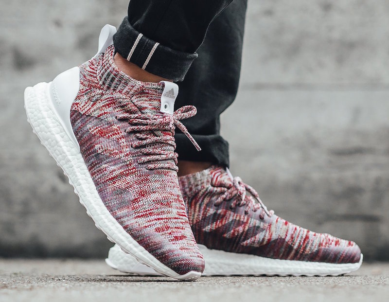 BY2592,KITH,Ultra Boost BY2592 多彩袜子！KITH x adidas Ultra Boost Mid 将再度发售！