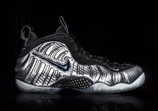 Nike,Air Foamposite Pro,616750  期待已久的 Air Foamposite Pro “Silver Surfer” 发售日期确定！