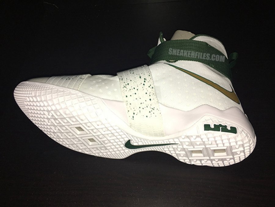 Nike,Solider 10  詹皇母校 PE！Nike LeBreon Solider 10 SVSM PE 近赏