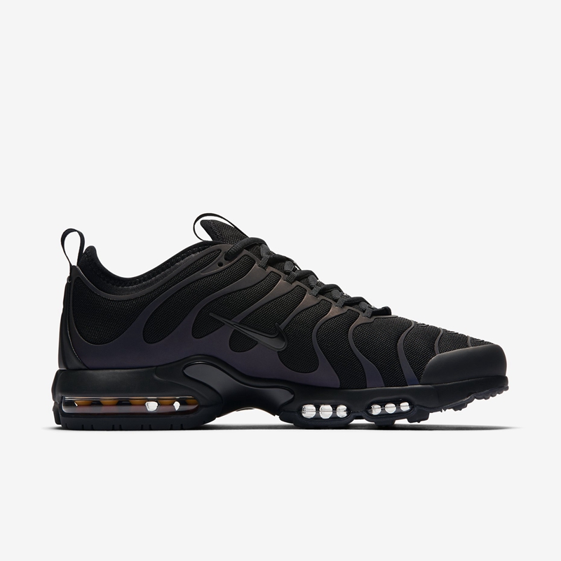 Nike,Air Max Plus,898015-002  幻彩黑武士！Air Max Plus Tn Ultra 官网现已上架