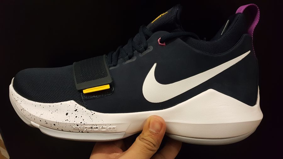 Nike,PG1  实物抢先看！泡椒 Nike PG1 步行者配色细节近览