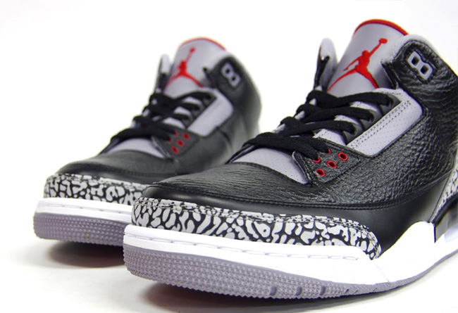 AJ3,Air Jordan 3 AJ3黑水泥 传言更新！黑水泥 Air Jordan 3 OG 可能会在今年年底复刻！