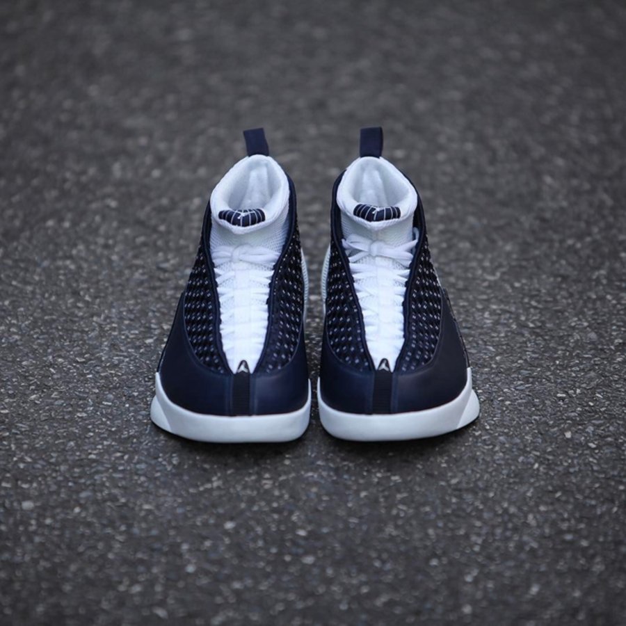 提前感受黑曜石 air jordan 15 的实物魅力